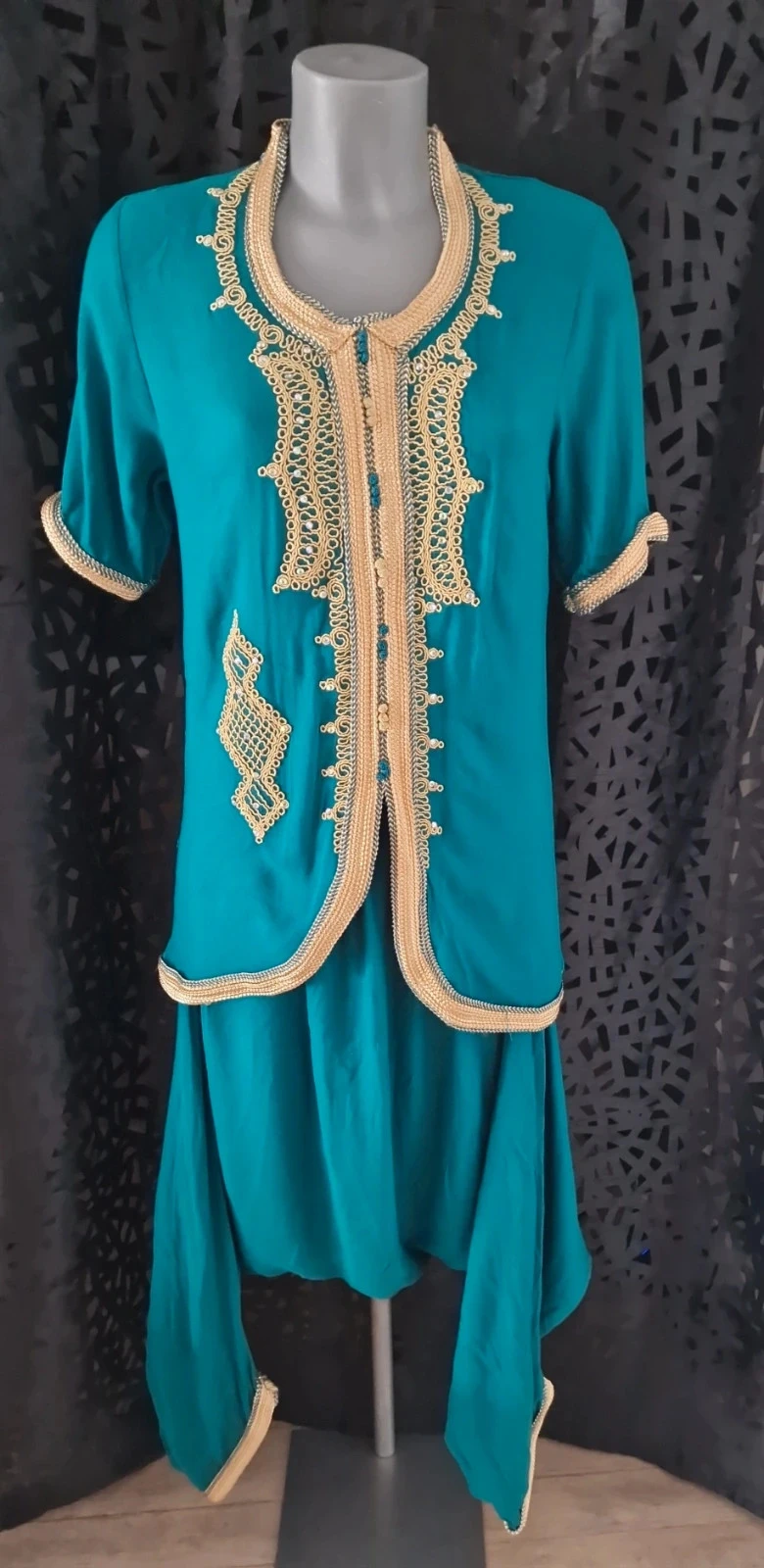 Ensemble algérois traditionnel vert émeraude – Taille L – Jamais porté
